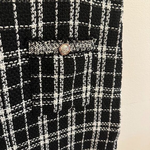 Size 6 Chanel-Inspired Tweed Plaid Dress, Black and White Knee-Length from SHEIN - Picture 6 of 10